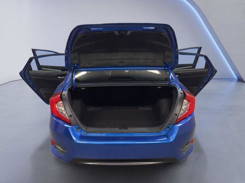 Used 2017 Honda Civic EX-T image 11