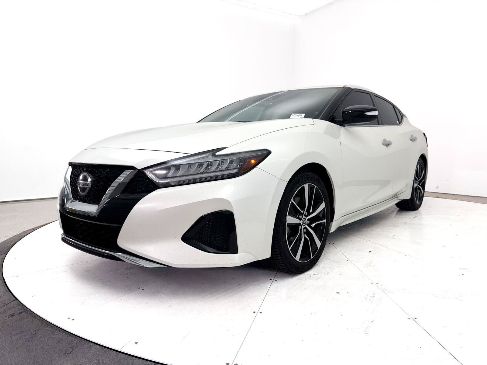 Used 2022 Nissan Maxima SV FWD image 13