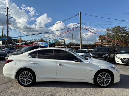 Used 2018 INFINITI Q50 Luxe w/ Essential Package (3.0T Luxe) image 4