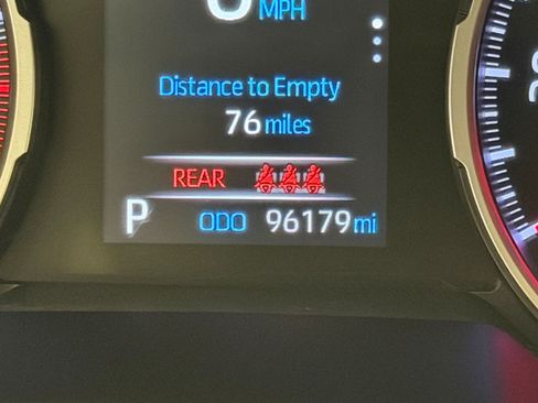 Used 2020 Toyota RAV4 LE FWD image 20