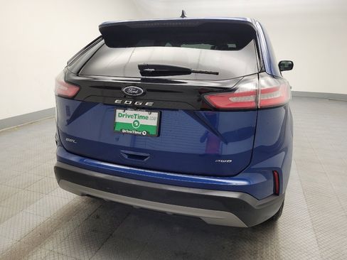 Used 2023 Ford Edge SEL image 7