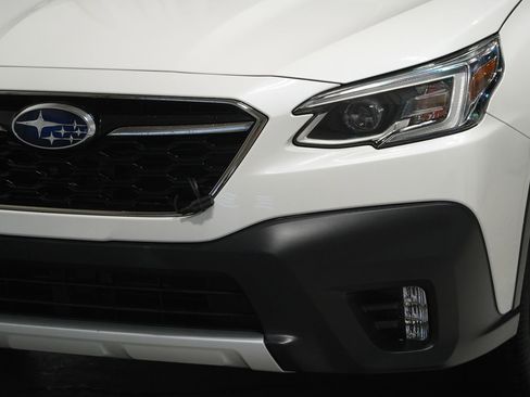 Used 2021 Subaru Outback Touring XT image 7