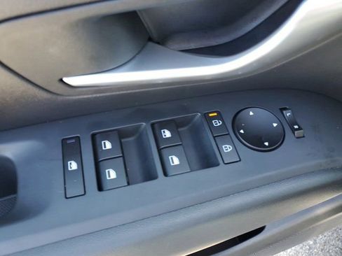 Certified 2026 Hyundai Tucson SE image 15