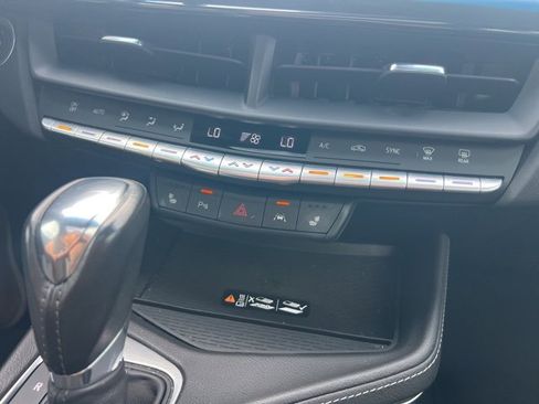 Used 2023 Cadillac CT4 Luxury w/ Sun And Sound Package image 11