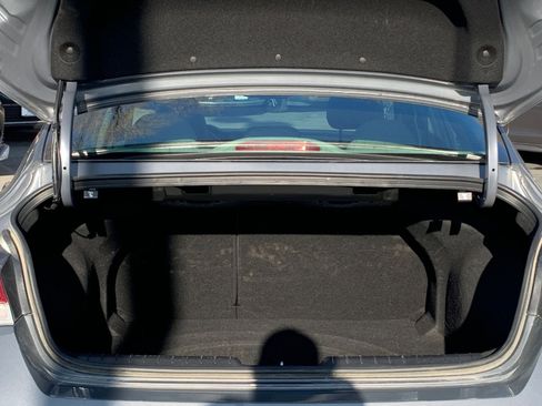 Used 2025 Hyundai Elantra SEL image 30