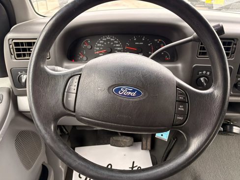 Used 2003 Ford F350 XLT AWD/4WD image 19