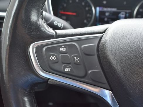 Used 2018 Chevrolet Equinox LT w/ Sun & Infotainment Package FWD image 23