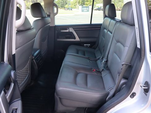 Used 2008 Toyota Land Cruiser AWD/4WD image 18