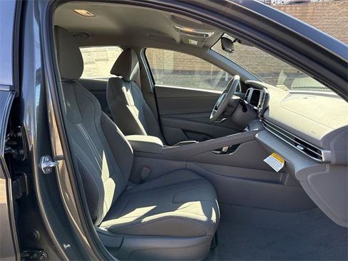 New 2026 Hyundai Elantra Sport image 28