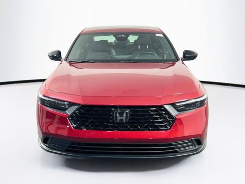 Used 2024 Honda Accord Sport image 2
