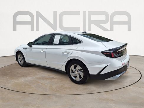 Used 2025 Hyundai Sonata SE FWD image 8