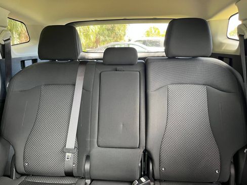 Used 2026 Kia Sportage LX FWD image 37