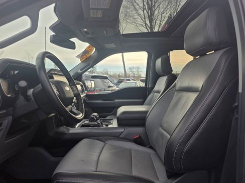 Used 2022 Ford F150 Lariat image 17