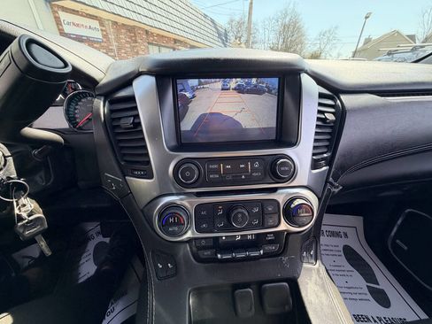 Used 2016 Chevrolet Suburban LT AWD/4WD image 27