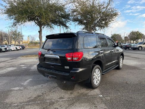 Used 2017 Toyota Sequoia Platinum image 5