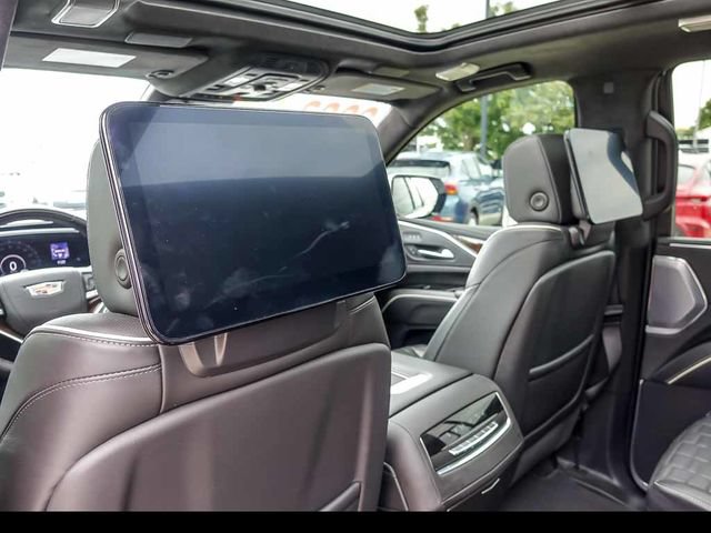 Certified 2023 Cadillac Escalade Sport Platinum AWD/4WD image 15