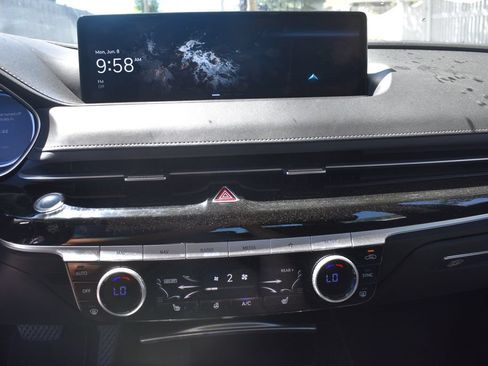 Used 2023 Genesis G80 2.5T image 18