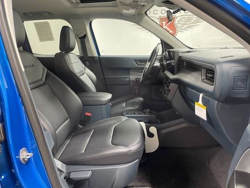 New 2025 Ford Maverick Lariat w/ Black Appearance Package image 23