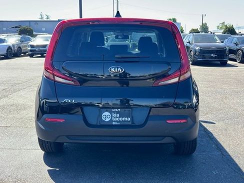 Used 2020 Kia Soul LX FWD image 6