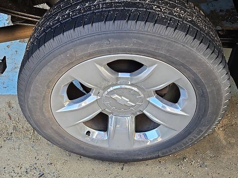 Used 2016 Chevrolet Silverado 1500 LTZ Z71 image 11