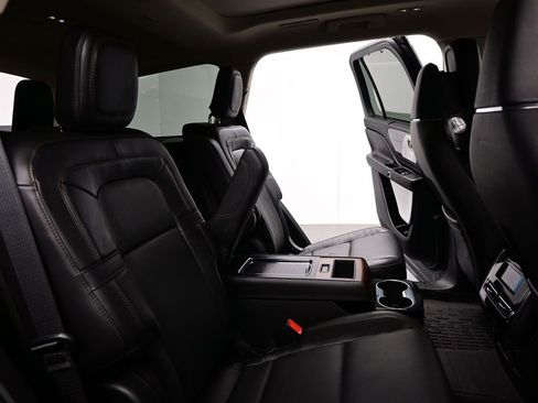 Used 2023 Lincoln Aviator Reserve w/ Equipment Group 201A AWD/4WD image 22