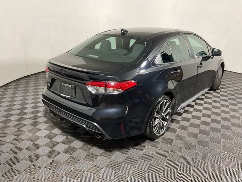 Used 2022 Toyota Corolla SE w/ SE Premium Package FWD image 18