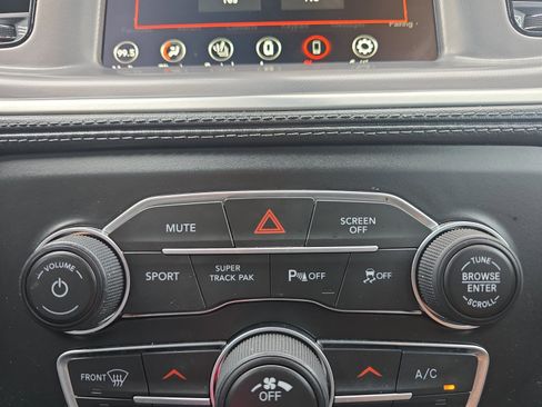 Used 2022 Dodge Charger R/T w/ Plus Group image 16