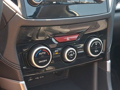 Certified 2023 Subaru Forester Premium AWD/4WD image 23