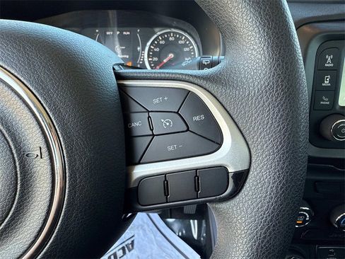 Used 2020 Jeep Renegade Sport image 18