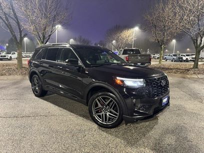 Certified 2025 Ford Explorer ST-Line w/ ST-Line Street Pack