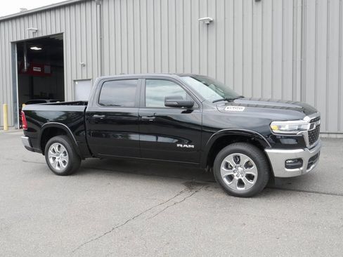 New 2026 RAM 1500 Big Horn image 9
