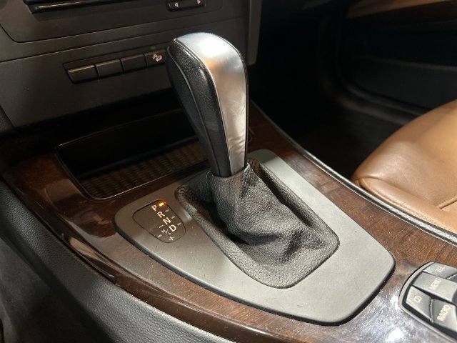 Used 2011 BMW 335i xDrive Sedan AWD/4WD image 27