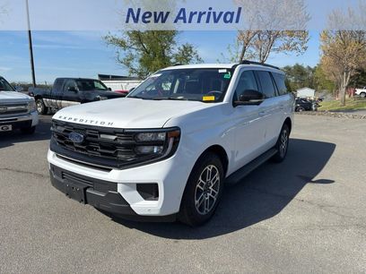 Used 2025 Ford Expedition Active