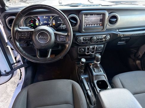 Used 2023 Jeep Wrangler Unlimited w/ Cold Weather Group image 24