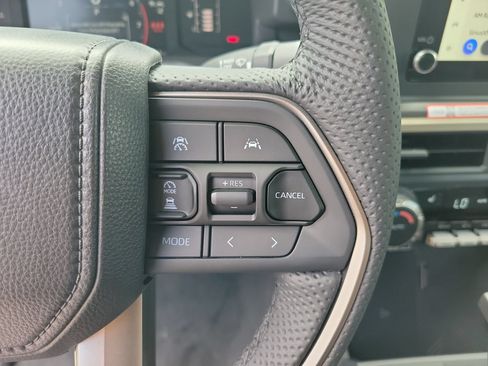 Used 2026 Toyota Tacoma SR5 AWD/4WD image 20