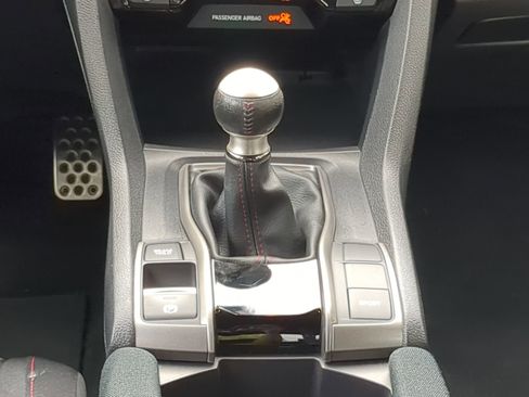 Used 2019 Honda Civic Si image 17