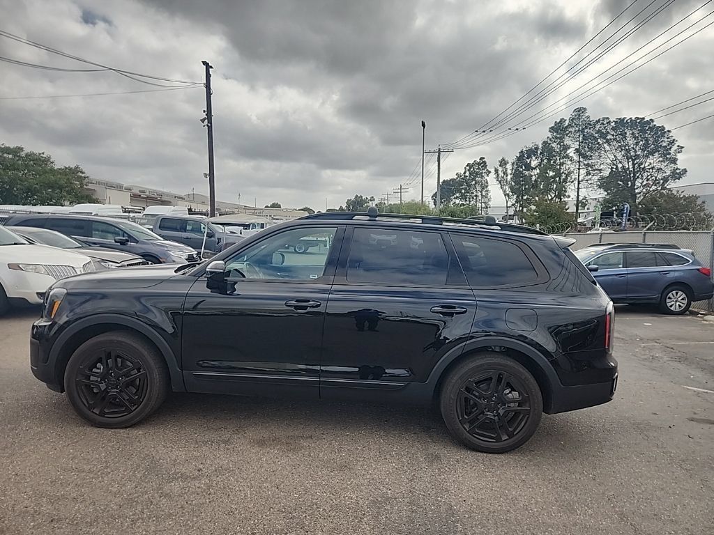 Certified 2025 Kia Telluride SX Prestige X-Line AWD/4WD image 10