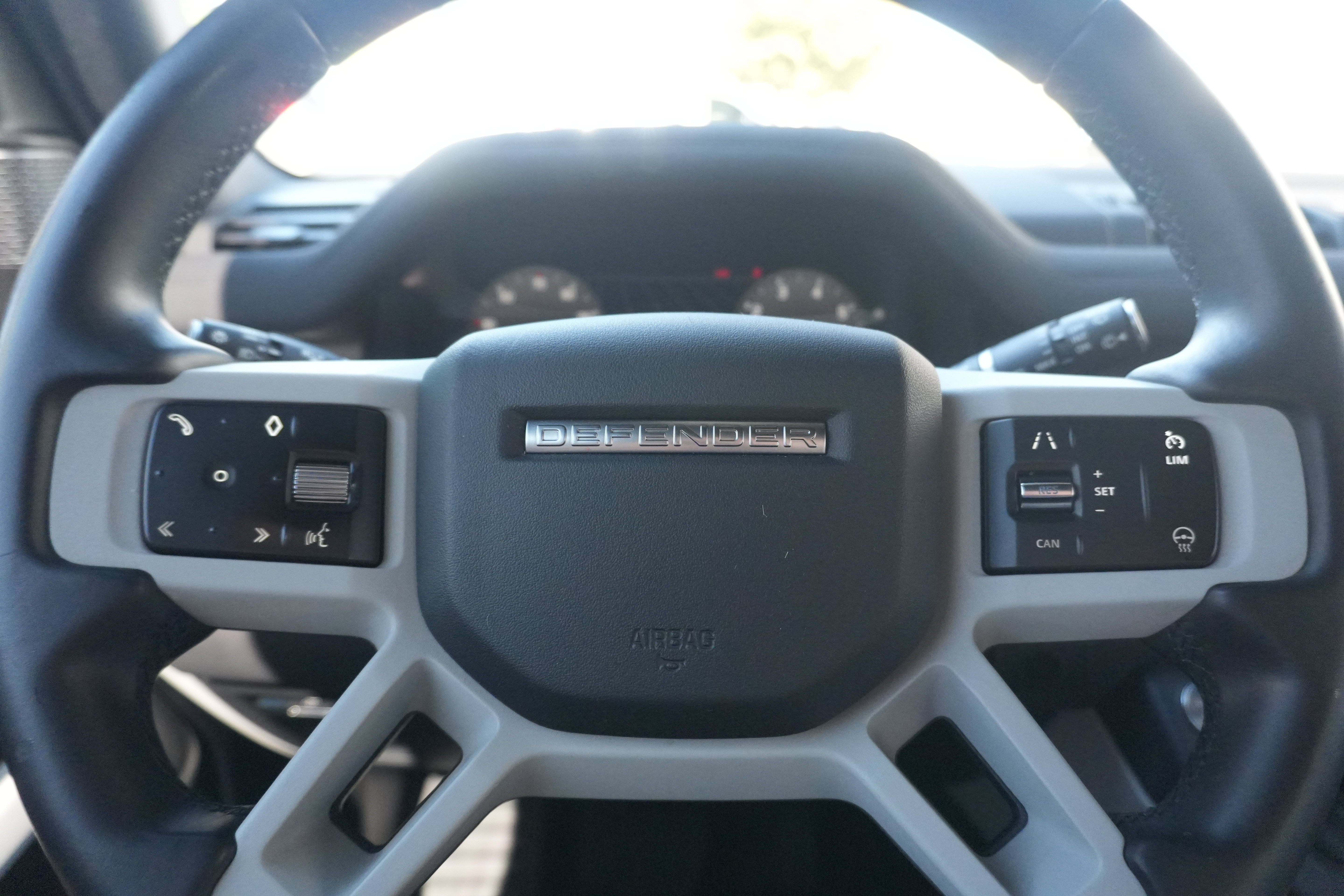 Used 2023 Land Rover Defender 90 S AWD/4WD image 50