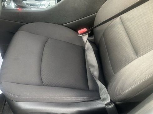 Used 2023 Chevrolet Malibu LT image 10