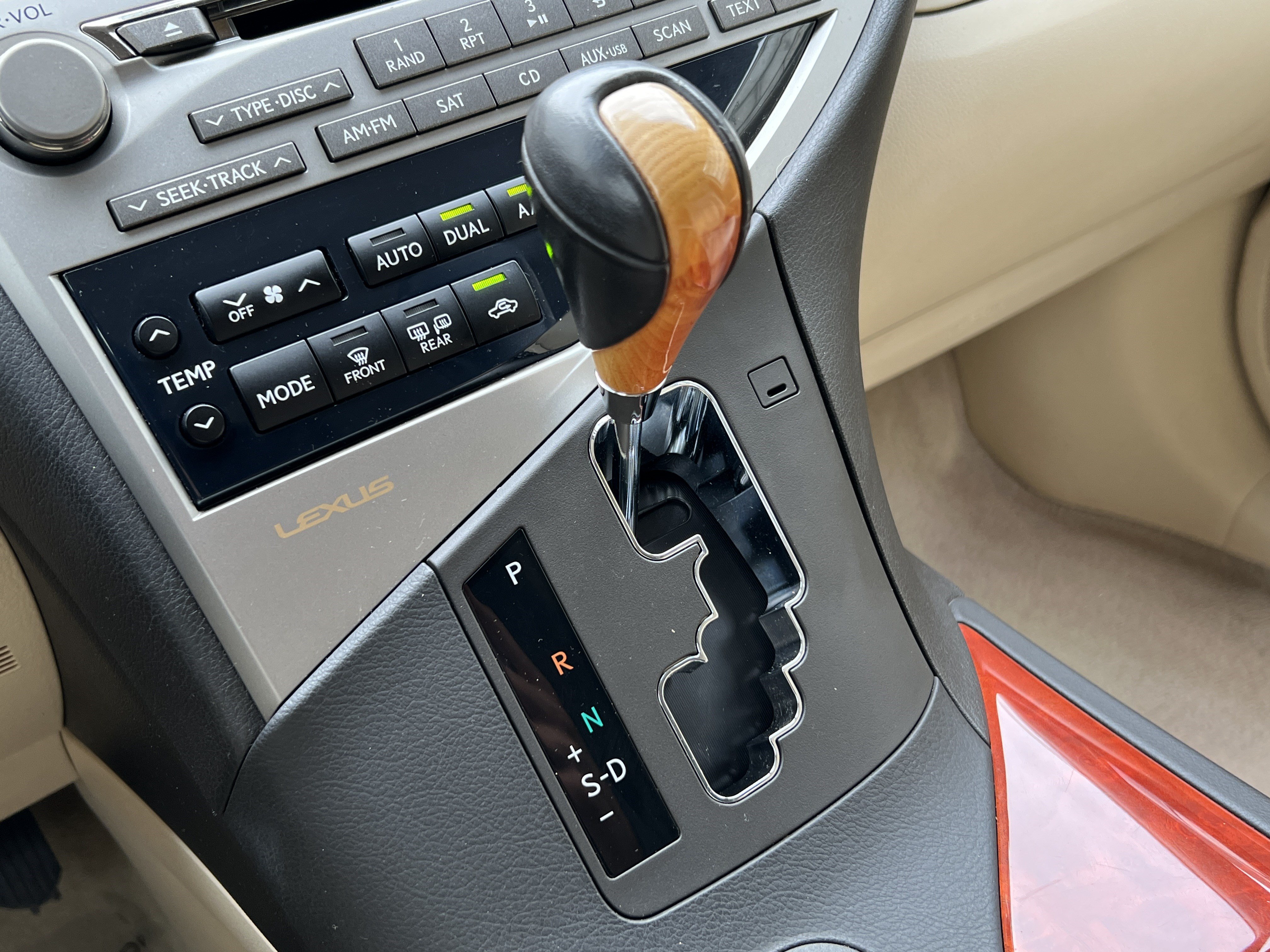 Used 2010 Lexus RX 350 2WD w/ Premium Pkg image 25