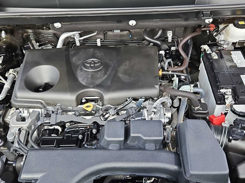 Used 2025 Toyota RAV4 LE FWD image 13