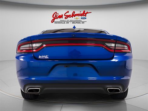Used 2018 Dodge Charger SXT Plus w/ Driver Convenience Group image 5