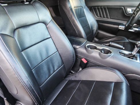 Used 2021 Ford Mustang Premium image 25