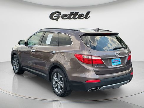 Used 2015 Hyundai Santa Fe GLS FWD image 7
