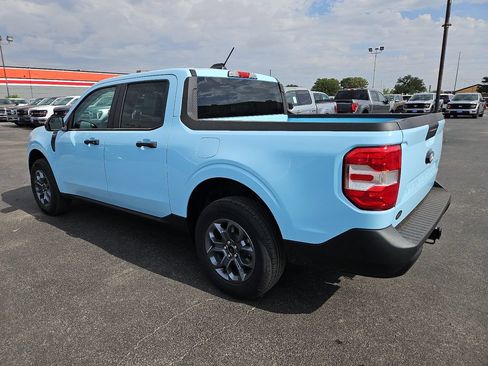 New 2026 Ford Maverick XLT w/ XLT Luxury Package FWD image 8