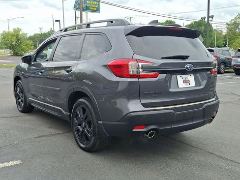 Certified 2025 Subaru Ascent Bronze Edition image 4