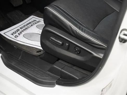 Used 2023 Honda Odyssey Elite image 21