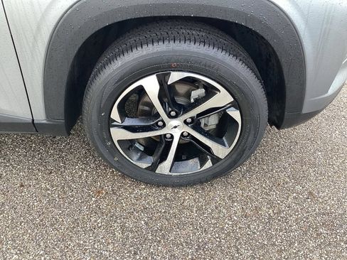 Used 2024 Chevrolet Trax RS FWD image 29