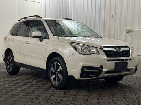 Used 2018 Subaru Forester 2.5i Premium AWD/4WD image 6