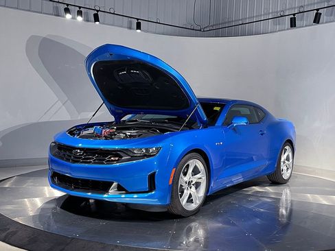 Used 2024 Chevrolet Camaro LT w/ RS Package RWD image 28